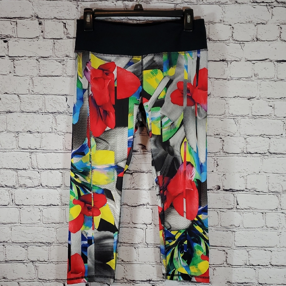 RBX Active Leggings with Bold Floral Design Size M EUC